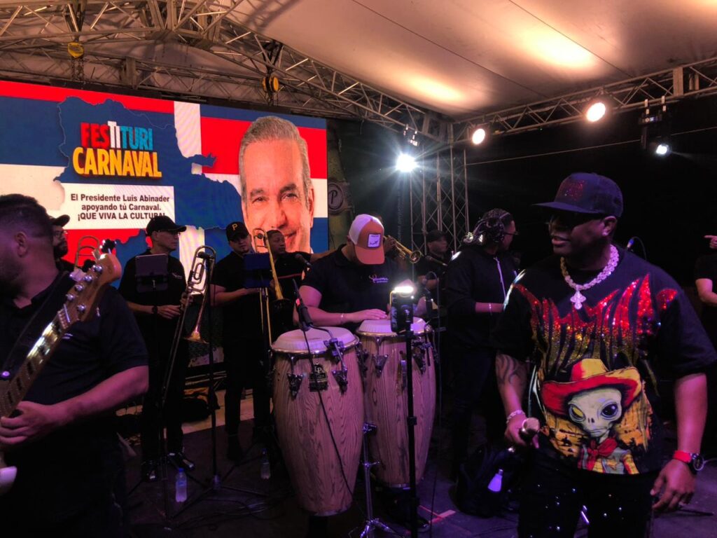Festituricarnaval reúne a más de 375 mil personas en sus primeros conciertos de pura dominicanidad - Noticias de hoy en República Dominicana | De Último Minuto