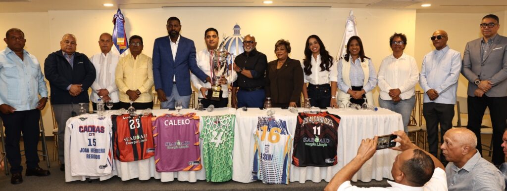Kelvin Cruz duplica aporte económico al TBS Santo Domingo 2026 y destina RD$2 millones al torneo - Noticias de hoy en República Dominicana | De Último Minuto