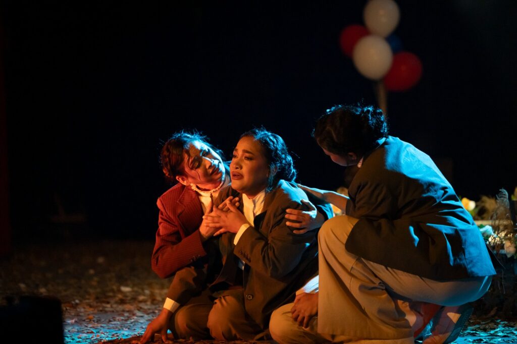 Teatro Rodante de Bellas Artes dio inicio al Mes del Teatro con una brillante puesta en escena de “Aquí a la sombra, Salomé” - Noticias de hoy en República Dominicana | De Último Minuto