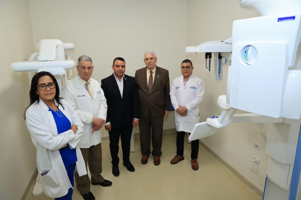 SNS entrega de tomógrafos dentales y panorámicos en 8 hospitales | 4 | SNS entrega de tomógrafos dentales y panorámicos en 8 hospitales - Noticias de hoy en República Dominicana | De Último Minuto
