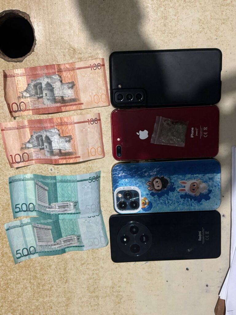 Policía apresa a joven de 18 años tras presunto atraco en Tenares - Noticias de hoy en República Dominicana | De Último Minuto