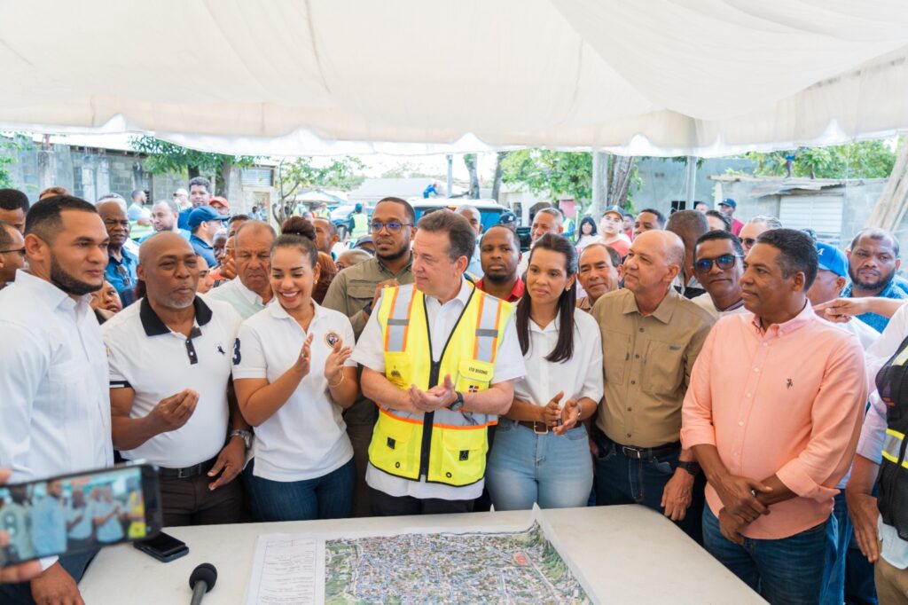 MIVHED lleva trabajos de rehabilitación de hábitat a Guaricano, Santo Domingo Norte - Noticias de hoy en República Dominicana | De Último Minuto