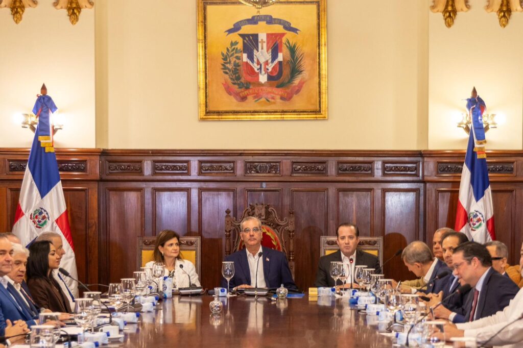 Gobierno y sector productivo pasan balance a avances de Meta RD 2036 en Consejo de Ministros | 5 | Gobierno y sector productivo pasan balance a avances de Meta RD 2036 en Consejo de Ministros - Noticias de hoy en República Dominicana | De Último Minuto