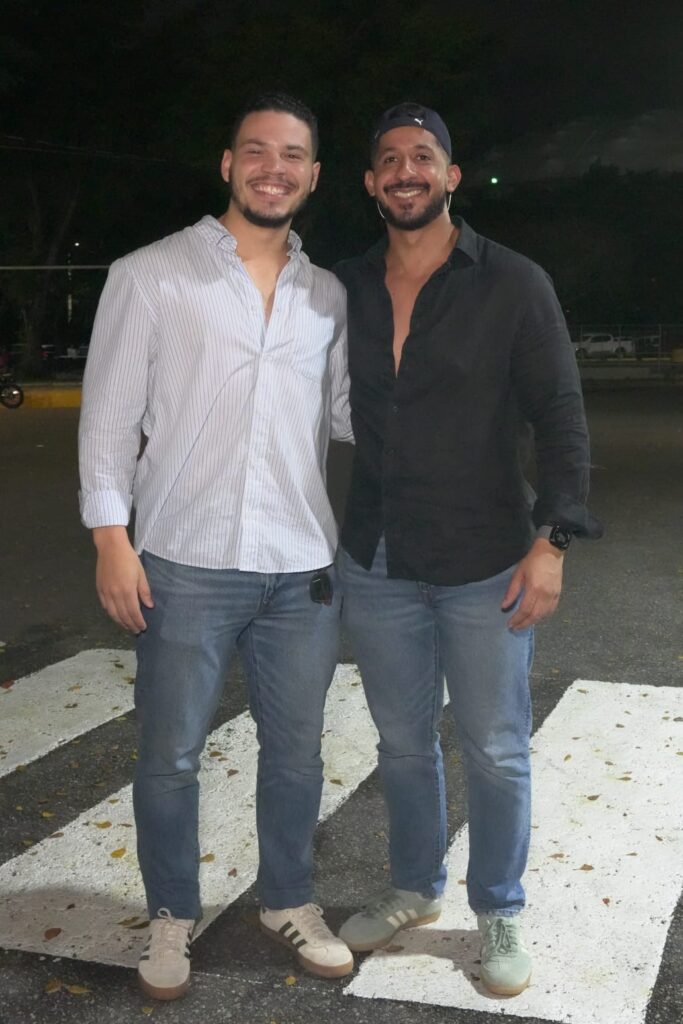 Fanáticos derrochan brillo, transparencia y mucha actitud en concierto de David Guetta - Noticias de hoy en República Dominicana | De Último Minuto
