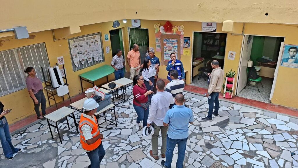 Infraestructura Escolar intensifica terminación de nuevo liceo para reubicar a 517 estudiantes de Los Alcarrizos - Noticias de hoy en República Dominicana | De Último Minuto