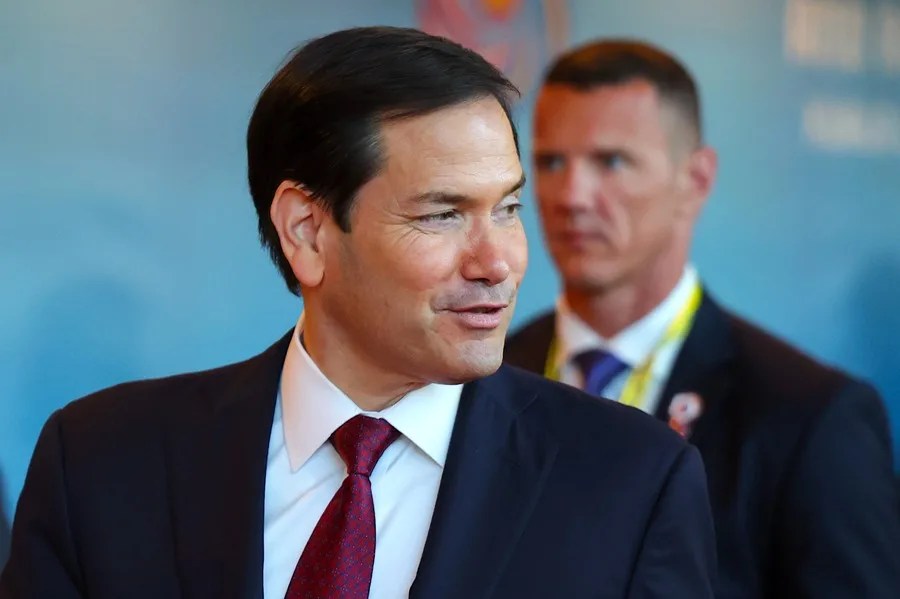 Trump dice que no le importa que Cuba reciba petróleo ruso: «Tienen que sobrevivir» | 3 | "Los golpes más duros" para Irán "aún están por venir", dice el secretario de Estado de EE.UU.