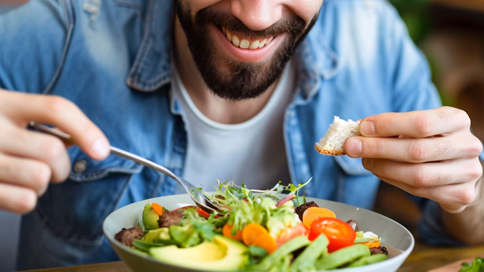 Un estudio documenta cómo la mala alimentación afecta la salud cardíaca: claves para prevenir enfermedades | 3 | Un estudio documenta cómo la mala alimentación afecta la salud cardíaca: claves para prevenir enfermedades - Noticias de hoy en República Dominicana | De Último Minuto
