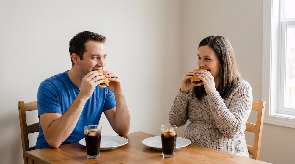 Un estudio documenta cómo la mala alimentación afecta la salud cardíaca: claves para prevenir enfermedades | 5 | Un estudio documenta cómo la mala alimentación afecta la salud cardíaca: claves para prevenir enfermedades - Noticias de hoy en República Dominicana | De Último Minuto