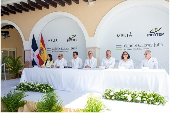 CEO de Meliá reconoce a Abinader como referente global en turismo y alianza público-privada | 2 | CEO de Meliá reconoce a Abinader como referente global en turismo y alianza público-privada - Noticias de hoy en República Dominicana | De Último Minuto