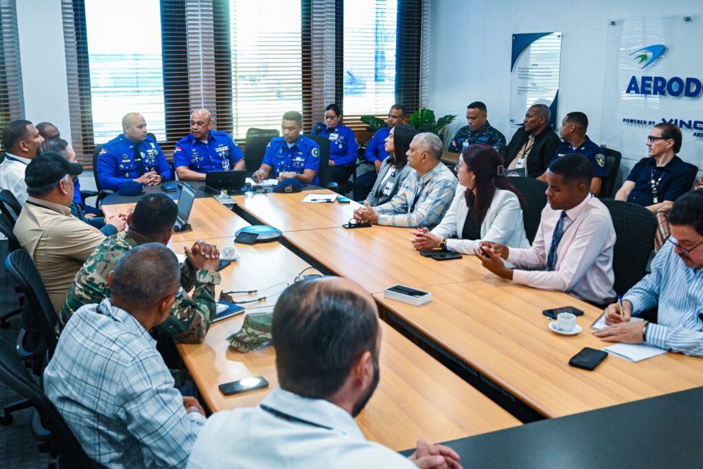 CESAC fortalece la seguridad aeroportuaria con cambio estratégico de mando en el MDSD | 2 | CESAC fortalece la seguridad aeroportuaria con cambio estratégico de mando en el MDSD - Noticias de hoy en República Dominicana | De Último Minuto