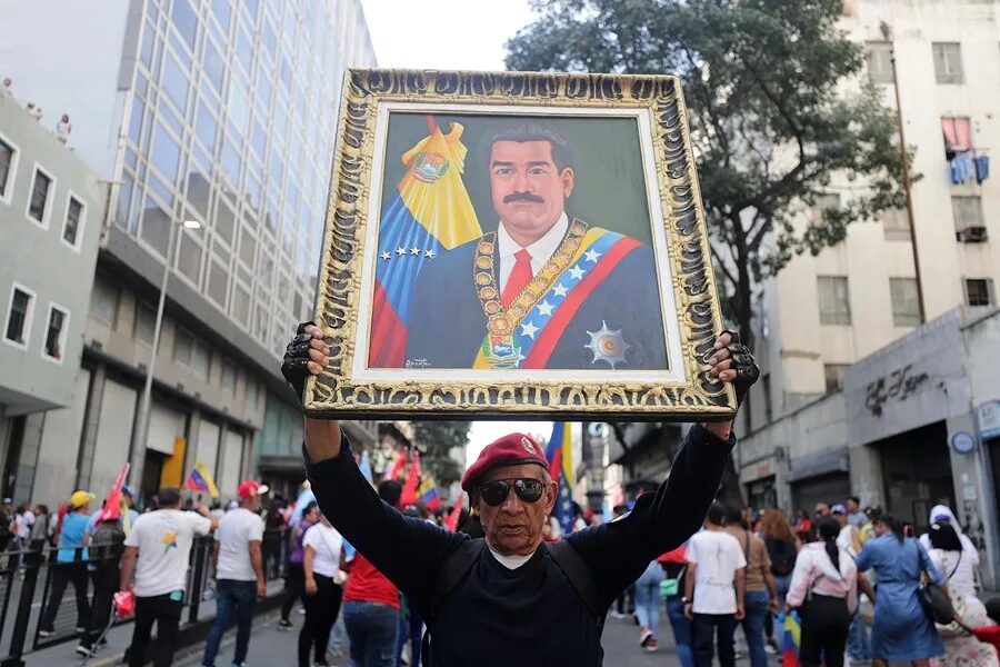 Maduro y Cilia Flores, dispuestos a presentar pruebas de que no pueden financiar su defensa | 2 | Maduro y Cilia Flores, dispuestos a presentar pruebas de que no pueden financiar su defensa - Noticias de hoy en República Dominicana | De Último Minuto