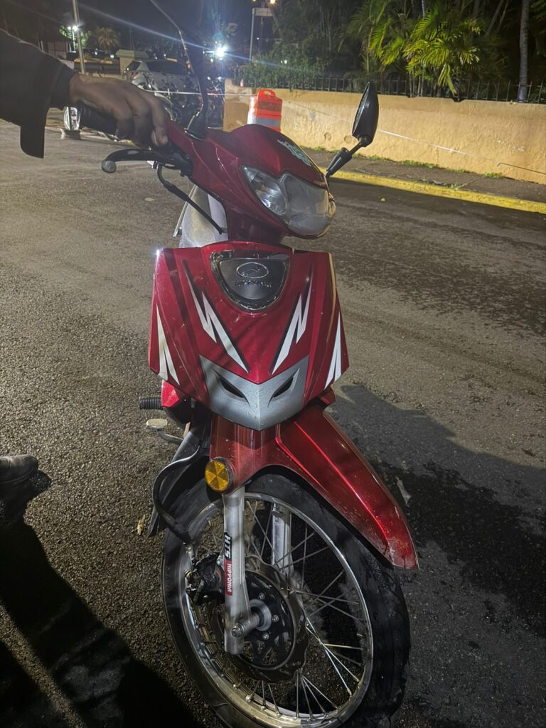 Policía apresa hombre con 50 porciones de drogas durante operativo preventivo en el centro de la ciudad - Noticias de hoy en República Dominicana | De Último Minuto