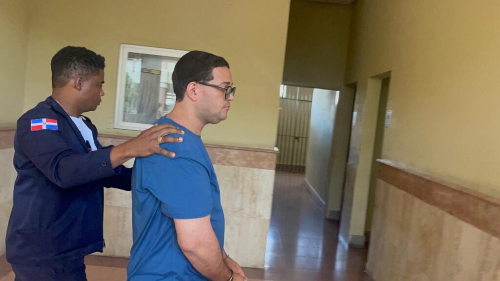 Tribunal absuelve a profesora acusada de pagar asesinato de su esposo en Santiago por falta de pruebas | 2 | Tribunal absuelve a profesora acusada de pagar asesinato de su esposo en Santiago por falta de pruebas - Noticias de hoy en República Dominicana | De Último Minuto