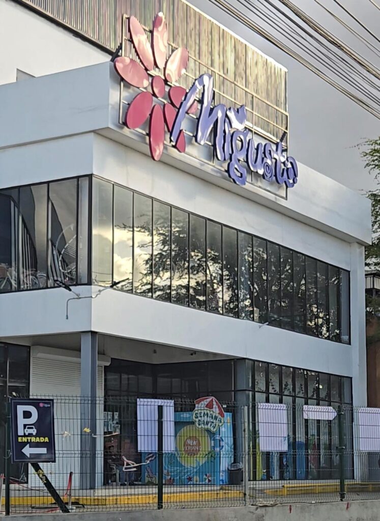 Comercios permanecen cerrados y avenidas despejadas durante el Viernes Santo 2026 - Noticias de hoy en República Dominicana | De Último Minuto