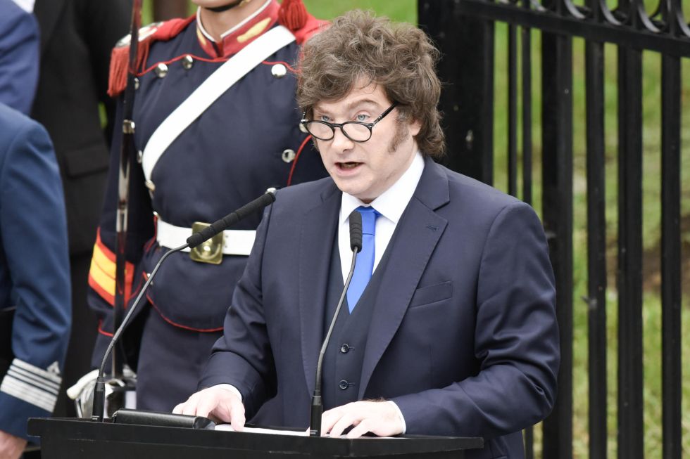 El Gobierno de Milei retira las acreditaciones a los medios acusados de una campaña de desinformación