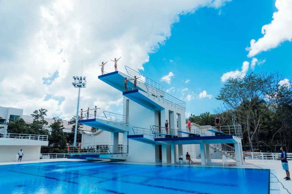 Ministro Ito Bisonó entrega Centro Acuático del Centro Olímpico y anuncia su certificación internacional | 9 | Ministro Ito Bisonó entrega Centro Acuático del Centro Olímpico y anuncia su certificación internacional - Noticias de hoy en República Dominicana | De Último Minuto