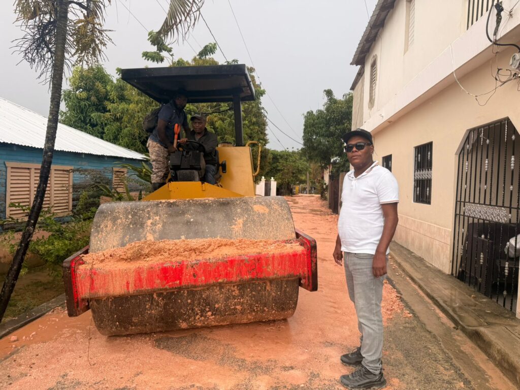 El Limón avanza: Alcaldía y proyecto Amares continúan mejorando caminos y carreteras | 4 | El Limón avanza: Alcaldía y proyecto Amares continúan mejorando caminos y carreteras