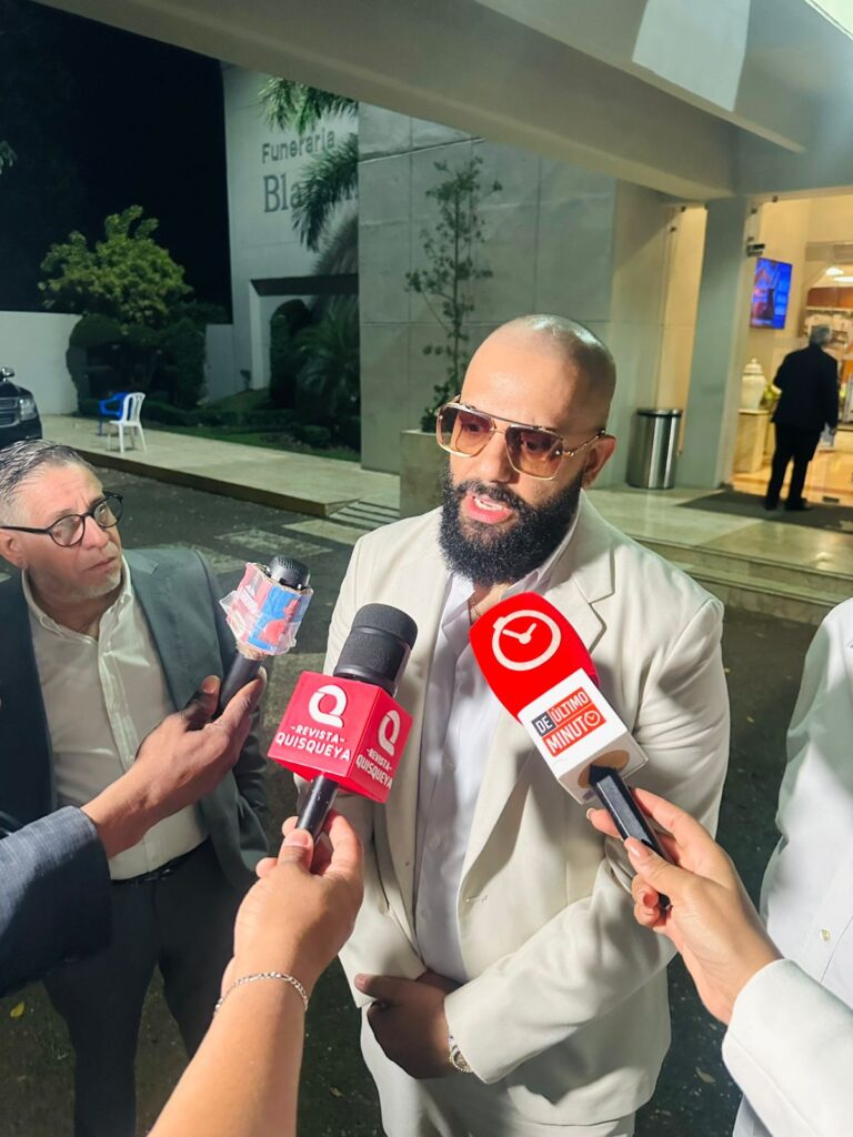 Ante la presencia de familiares y figuras de la vida pública, son velados los restos de Carlos Batista Matos - Noticias de hoy en República Dominicana | De Último Minuto