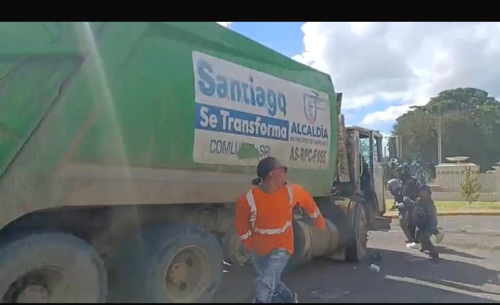 Chofer de camión es herido luego de persecución en Santiago - Noticias de hoy en República Dominicana | De Último Minuto