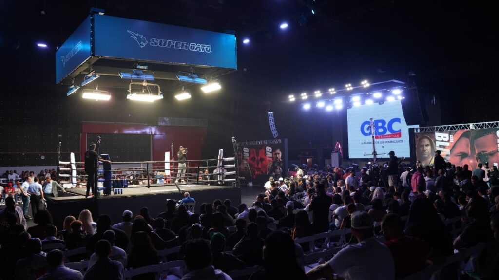 Impresionante montaje marca la noche de boxeo del Planeta Alofoke - Noticias de hoy en República Dominicana | De Último Minuto