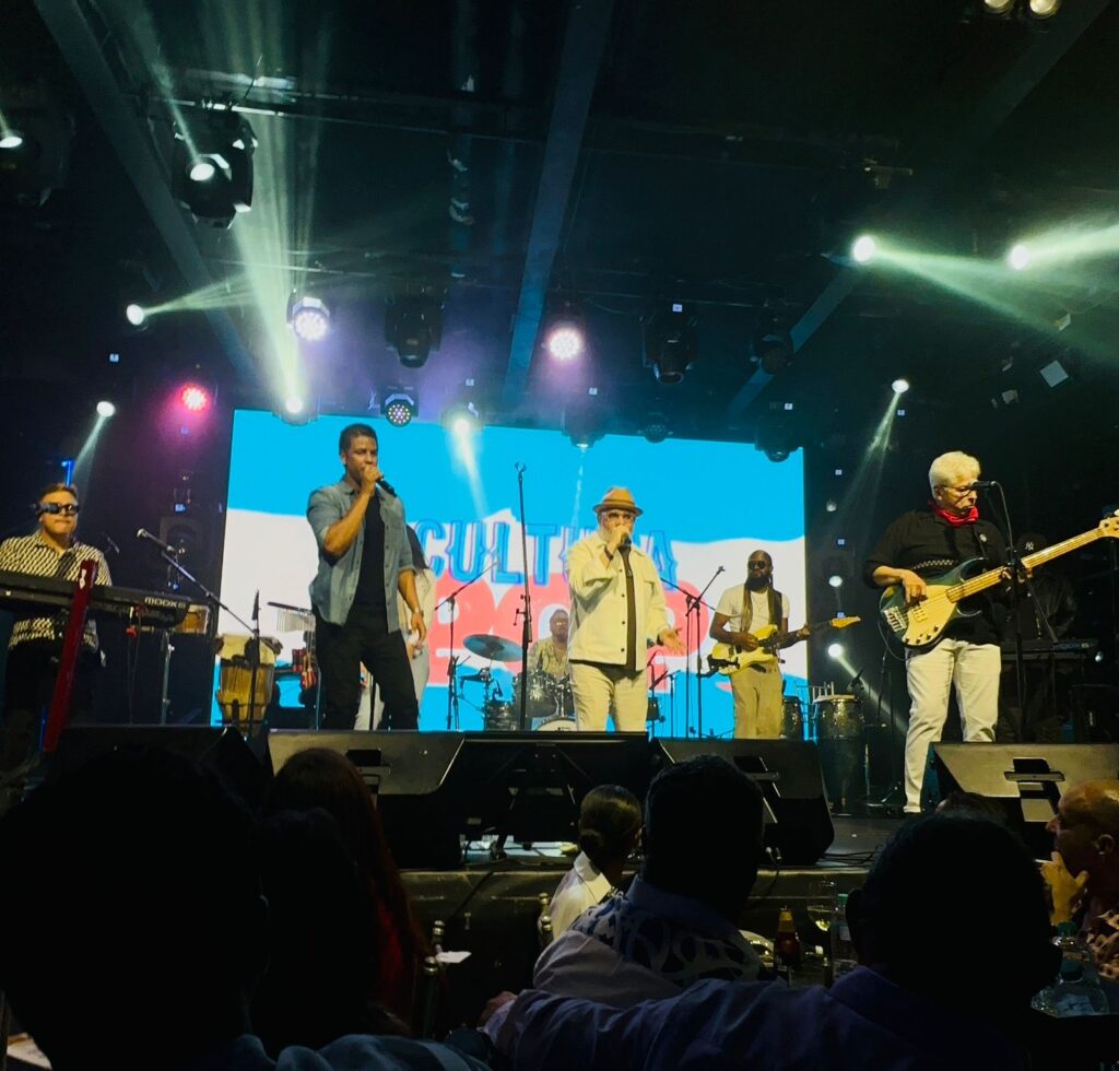 Pavel Núñez y Transfusión brindan noche memorable con el debut de “Cultura Pop” | 3 | Pavel Núñez y Transfusión brindan noche memorable con el debut de “Cultura Pop” - Noticias de hoy en República Dominicana | De Último Minuto