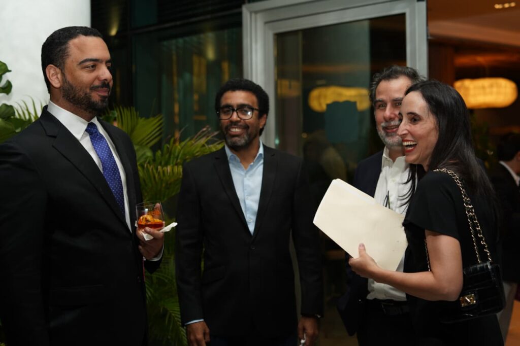 Líderes empresariales y autoridades se dan cita en los Premios Brugal Cree en su Gente - Noticias de hoy en República Dominicana | De Último Minuto