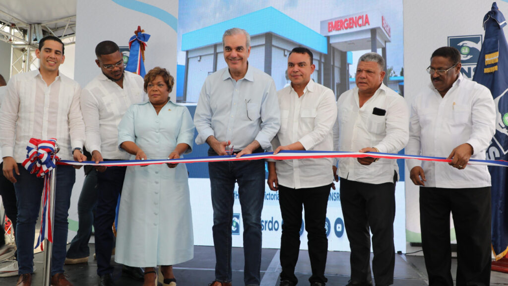Abinader inaugura remozamiento del Hospital Municipal La Victoria con inversión de más de RD$75 millones de pesos - Noticias de hoy en República Dominicana | De Último Minuto