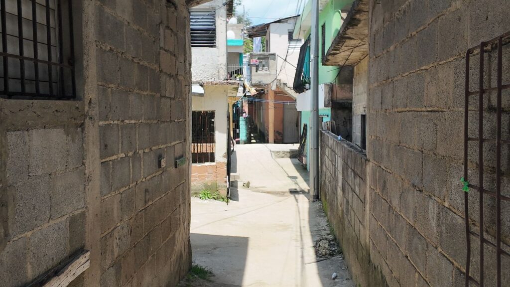 Consternación en Los Girasoles por muerte de niña; vecinos piden justicia | 2 | Consternación en Los Girasoles por muerte de niña; vecinos piden justicia - Noticias de hoy en República Dominicana | De Último Minuto