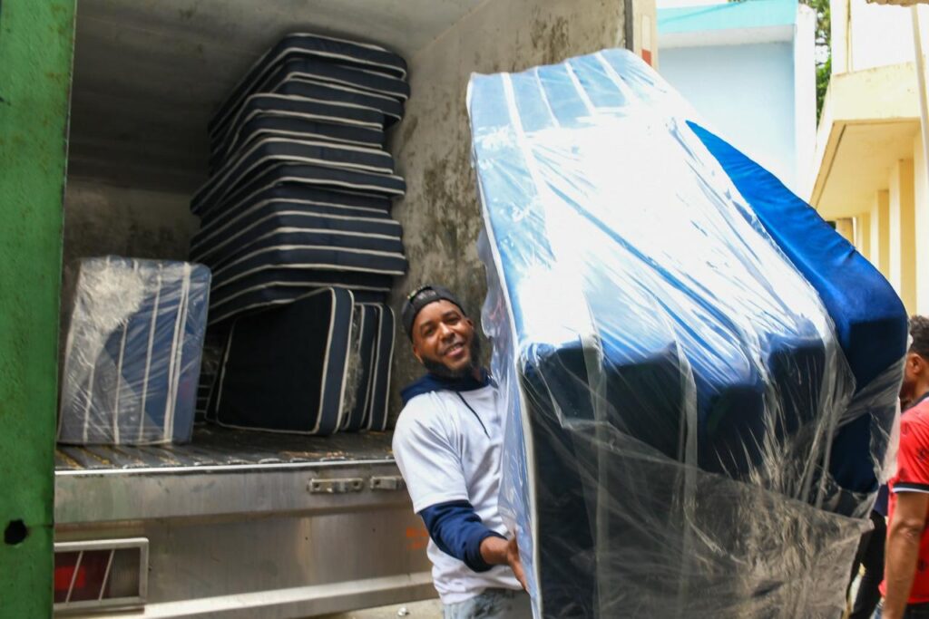 DASAC realiza operativos de emergencias y amplía asistencia en zonas afectadas por inundaciones por vaguada  - Noticias de hoy en República Dominicana | De Último Minuto