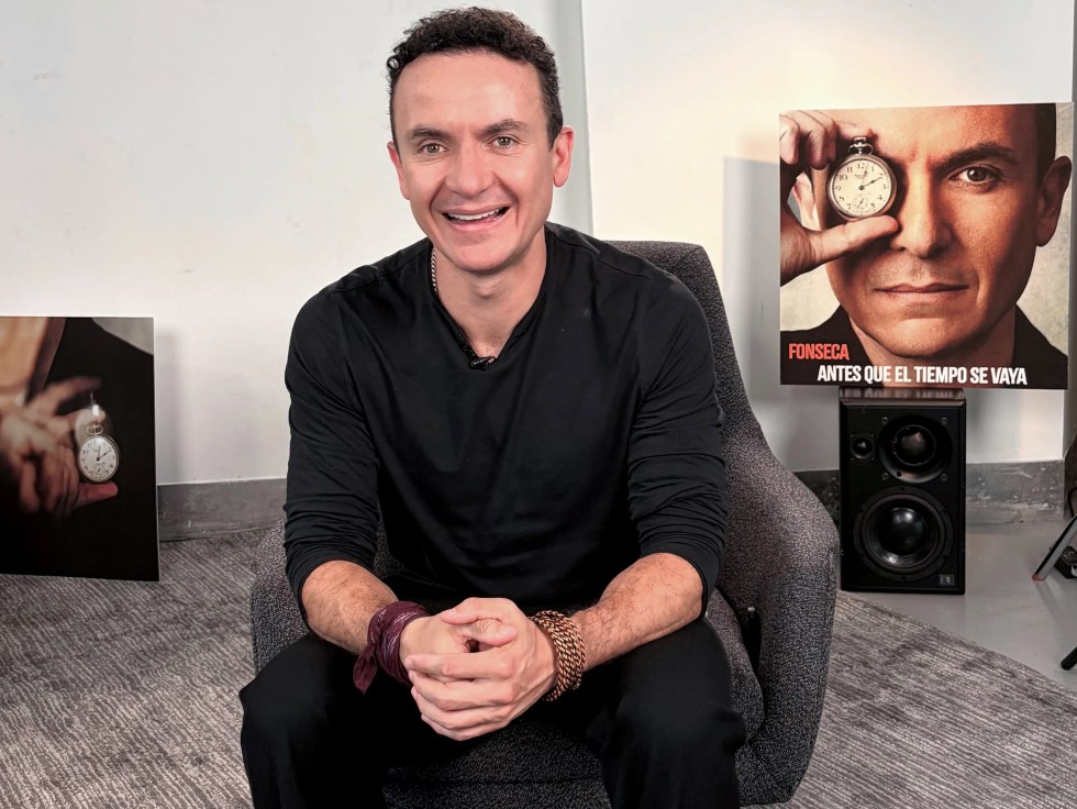 Fonseca «honra el tiempo» con un nuevo álbum fiel a su sonido «tropical con visos de pop» - Noticias de hoy en República Dominicana | De Último Minuto