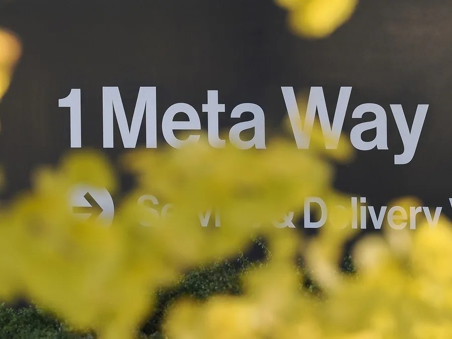 Meta despedirá al 10 % de su plantilla el 20 de mayo, unos 8.000 empleados