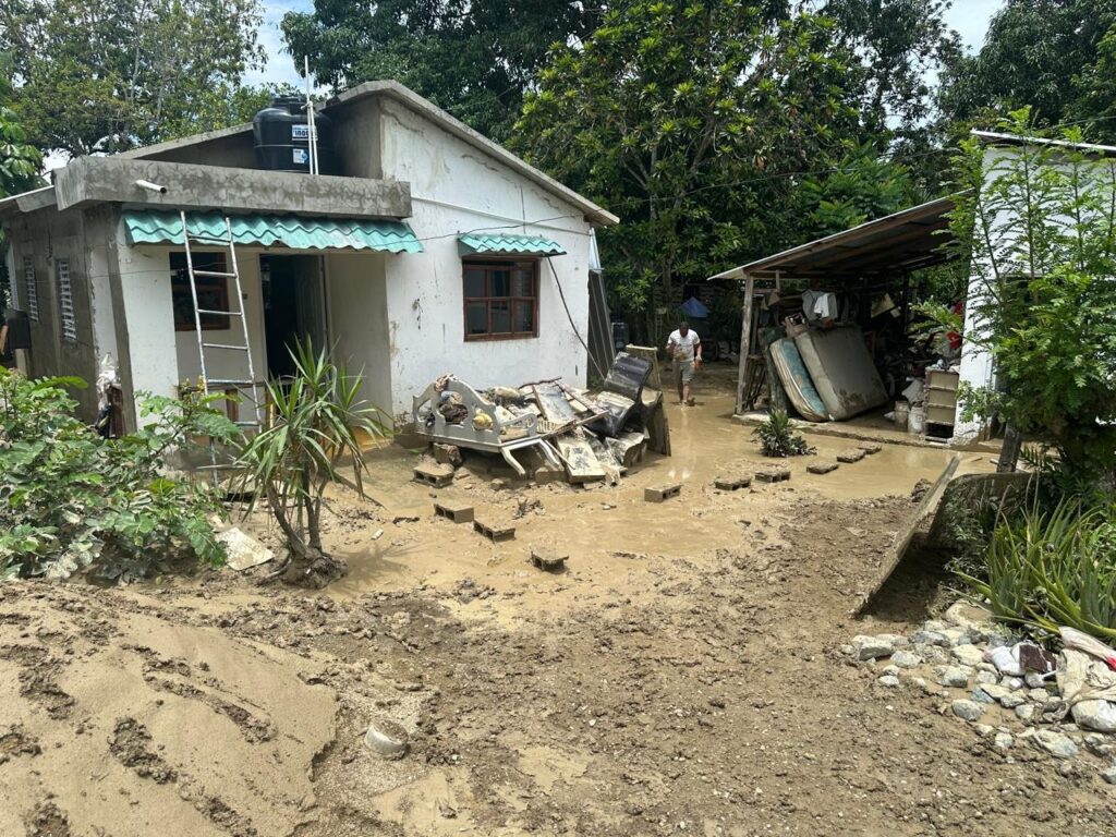 “Perdí todo”: crecida del río Camú colapsa comunidad en Puerto Plata | 2 | “Perdí todo”: crecida del río Camú colapsa comunidad en Puerto Plata