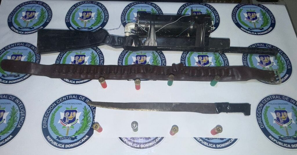 Policía Nacional ocupa arma de fabricación casera, cartuchos y apresa una persona durante operativo en La Vega - Noticias de hoy en República Dominicana | De Último Minuto