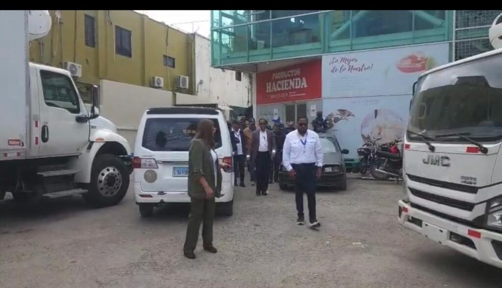 Salud Pública cierra temporalmente fábrica de lácteos en Santiago por violar normas sanitarias - Noticias de hoy en República Dominicana | De Último Minuto