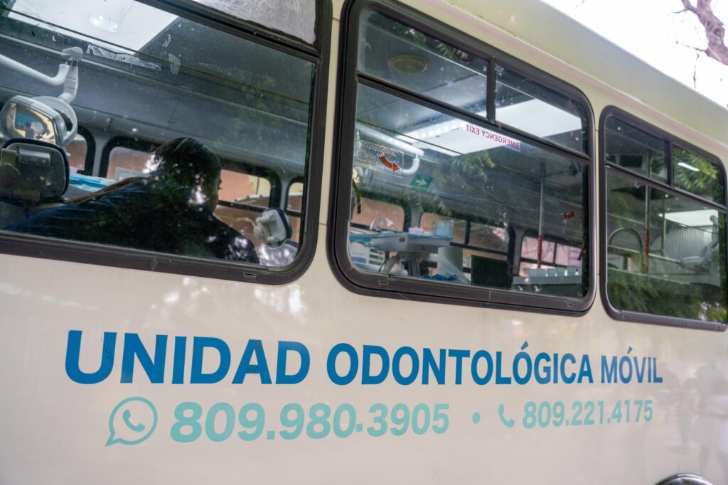 Miles de personas reciben asistencia social en jornadas de Propeep en Azua y San Juan | 3 | Miles de personas reciben asistencia social en jornadas de Propeep en Azua y San Juan - Noticias de hoy en República Dominicana | De Último Minuto