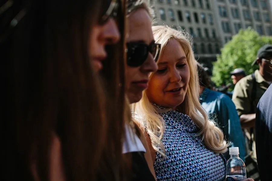 Policía británica aclara que investigación al expríncipe Andrés incluye una posible conducta sexual indebida | 3 | Se amplía la investigación al expríncipe Andrés a conducta sexual indebida