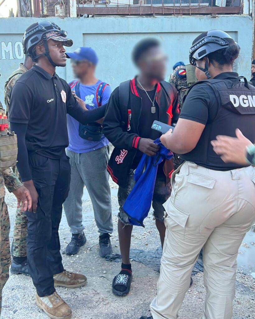 Migración detiene a 1,109 extranjeros irregulares; Santo Domingo y Elías Piña lideran detenciones - Noticias de hoy en República Dominicana | De Último Minuto
