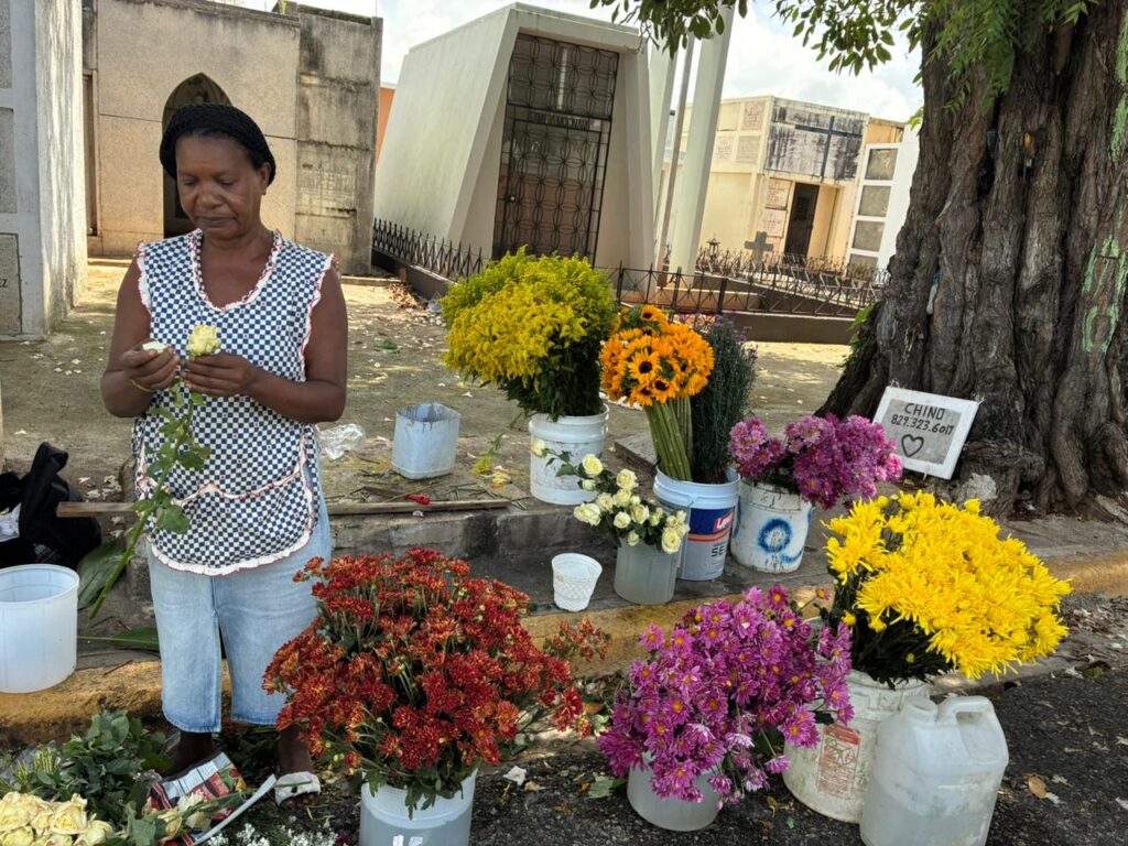Cementerios se preparan para recibir miles de visitantes por el Día de las Madres - Noticias de hoy en República Dominicana | De Último Minuto