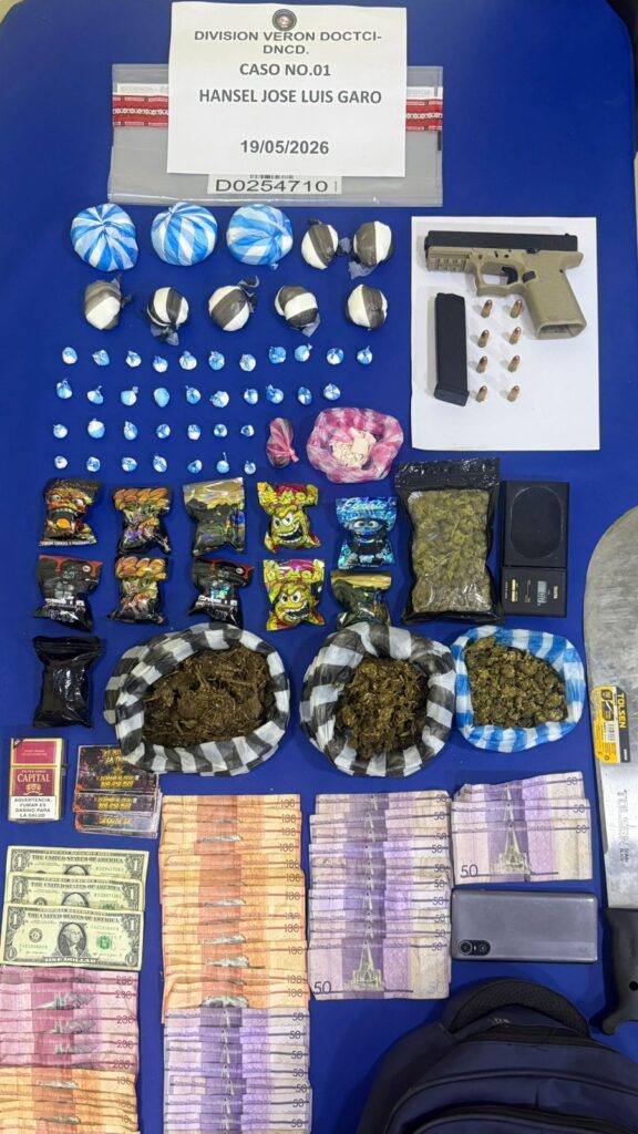 DNCD arresta presunto microtraficante vinculado a red de “El Patrón” en Bávaro | 2 | DNCD arresta presunto microtraficante vinculado a red de “El Patrón” en Bávaro - Noticias de hoy en República Dominicana | De Último Minuto