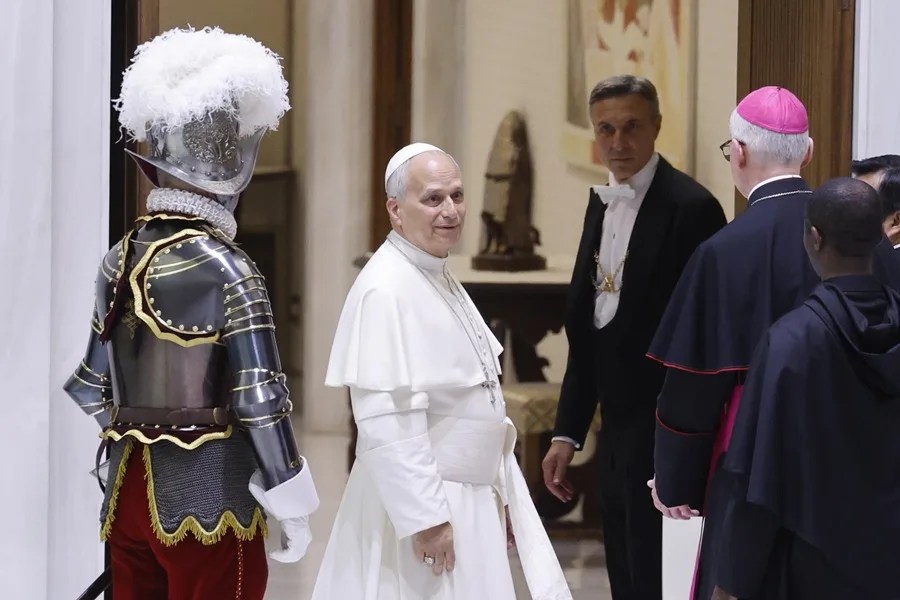 Marco Rubio viaja a Roma para reconducir la relación con el papa León XIV y Giorgia Meloni