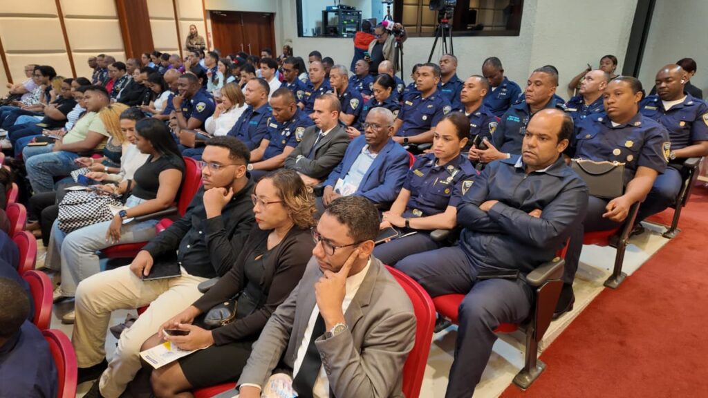 PUCMM pone a circular la obra “Panorama actual del Caribe 2024-2026” | 2 | PUCMM pone a circular la obra “Panorama actual del Caribe 2024-2026” - Noticias de hoy en República Dominicana | De Último Minuto