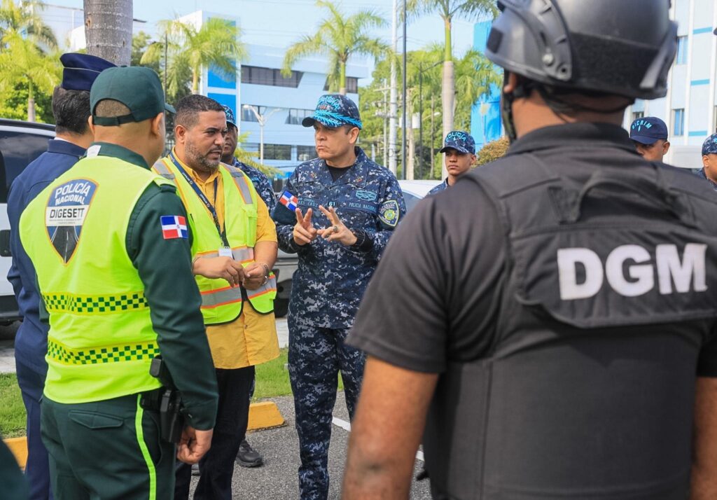 Policía, Intrant y organismos de seguridad lanzan operativo nacional de control vial y prevención del delito - Noticias de hoy en República Dominicana | De Último Minuto