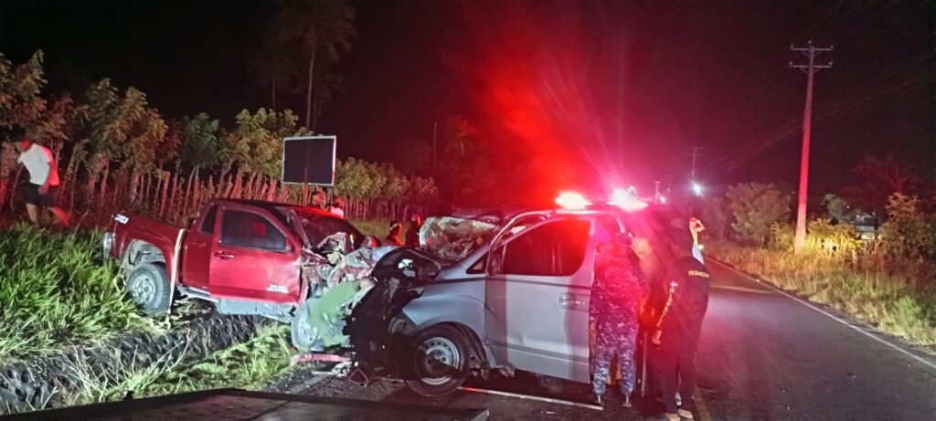 Dos franceses mueren y cinco resultan heridos en accidente en El Catey | 2 | Dos franceses mueren y cinco resultan heridos en accidente en El Catey - Noticias de hoy en República Dominicana | De Último Minuto