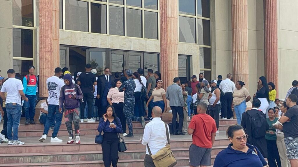 Jueza aplaza hasta el miércoles decisión sobre coerción en Operación XL526 | 7 | Jueza aplaza hasta el miércoles decisión sobre coerción en Operación XL526 - Noticias de hoy en República Dominicana | De Último Minuto