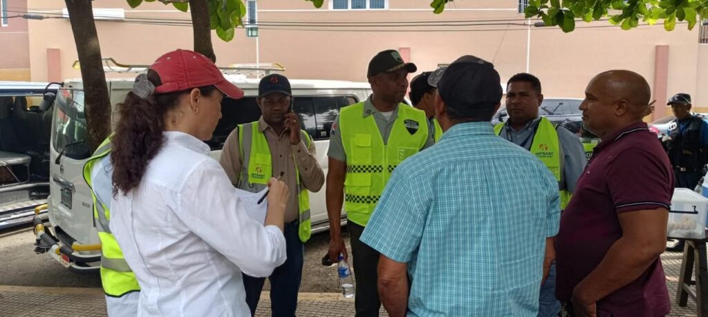 Operativo conjunto fortalece la seguridad vial y el cumplimiento de la Ley de Tránsito en La Vega | 2 | Operativo conjunto fortalece la seguridad vial y el cumplimiento de la Ley de Tránsito en La Vega - Noticias de hoy en República Dominicana | De Último Minuto