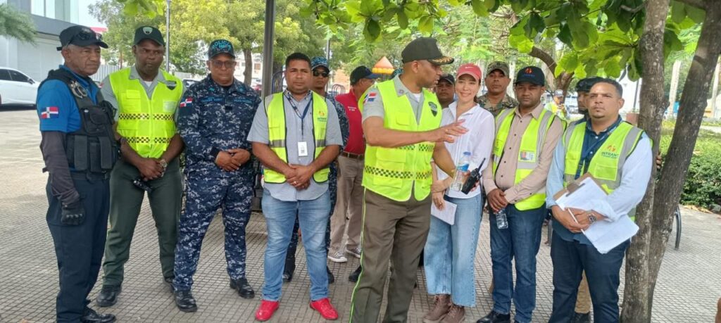 Operativo conjunto fortalece la seguridad vial y el cumplimiento de la Ley de Tránsito en La Vega | 4 | Operativo conjunto fortalece la seguridad vial y el cumplimiento de la Ley de Tránsito en La Vega - Noticias de hoy en República Dominicana | De Último Minuto