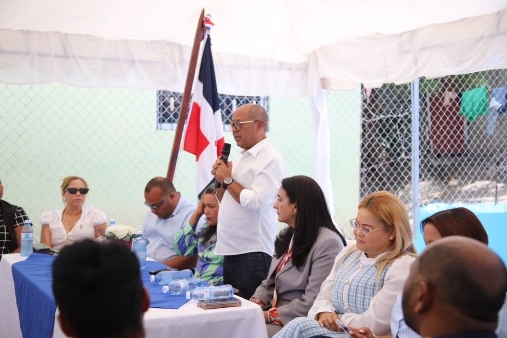 Senadora Lía Díaz entrega remozado Centro de Salud en Sábana Yegua | 3 | Senadora Lía Díaz entrega remozado Centro de Salud en Sábana Yegua - Noticias de hoy en República Dominicana | De Último Minuto
