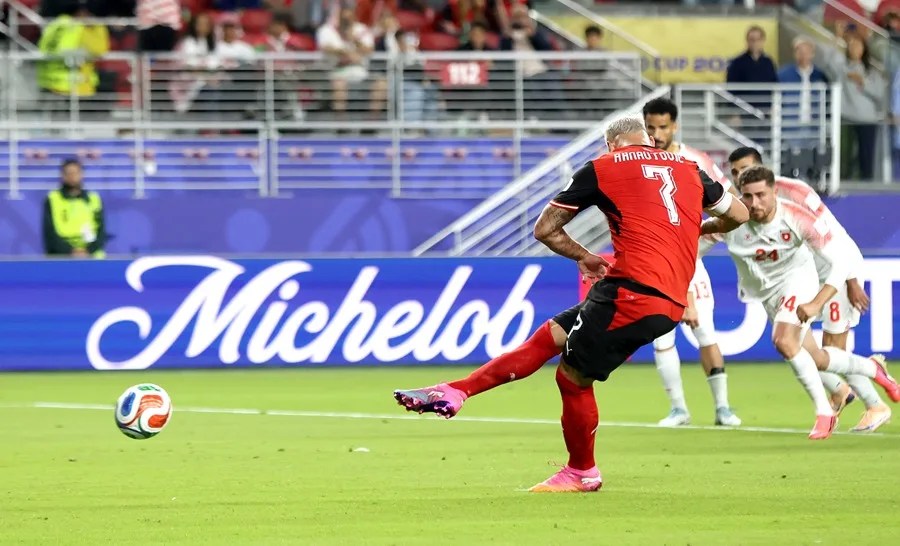 Austria sufre lo indecible para doblegar a la debutante Jordania | 1 | Marko Arnautovic, de Austria