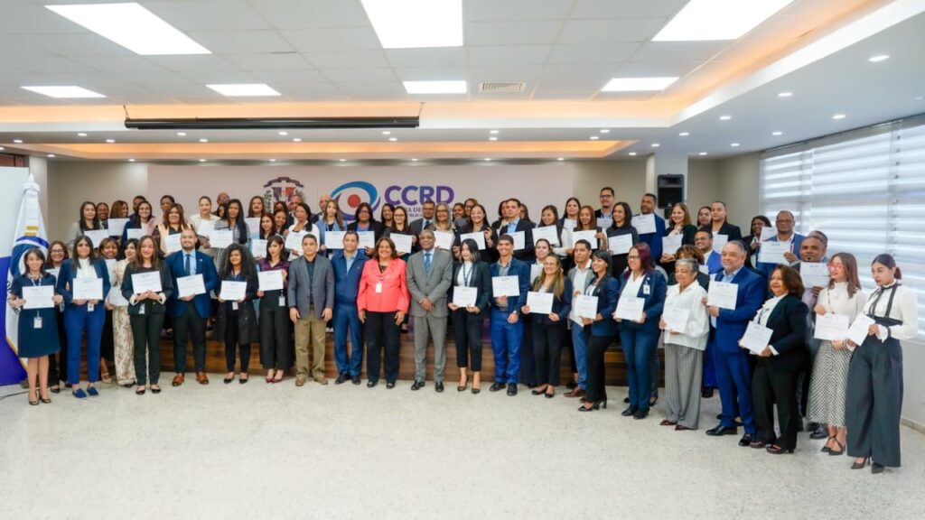 Cámara de Cuentas certifica a 86 colaboradores en programas de capacitación junto al INAP e INFOTEP - Noticias de hoy en República Dominicana | De Último Minuto
