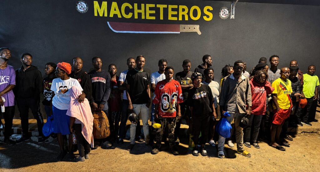 Ejército reporta más de 11 mil haitianos indocumentados detenidos durante operativos en mayo | 2 | Ejército reporta más de 11 mil haitianos indocumentados detenidos durante operativos en mayo - Noticias de hoy en República Dominicana | De Último Minuto